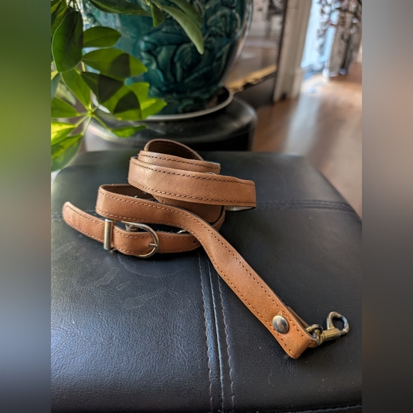 Belle Rose Vintage Leather Crossbody Multi Pocket Organizer Handbag Purse - Picture 11 of 12